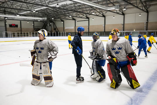 goaltenders Emma Söderberg, Ida Boman and Ellen Jonsson