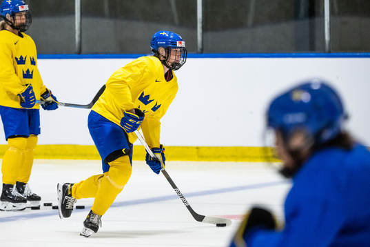 Olivia Carlsson of Sweden at a practice session