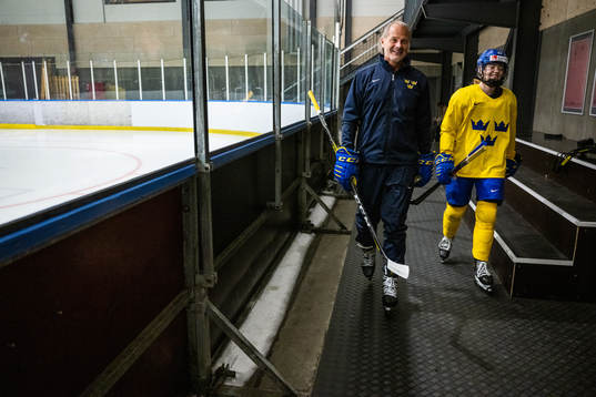 Andreas Spångberg, assistant coach and Paula Bergström of