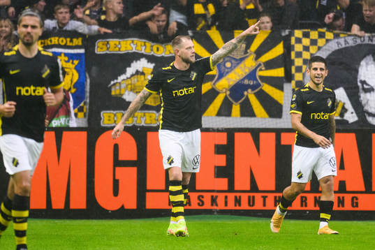 AIKs John Guidetti jublar
