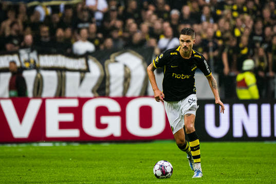s Mikael Lustig