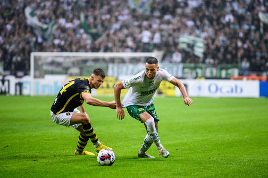 AIKs Erik Ring och Hammarbys Abdelrahman Saidi