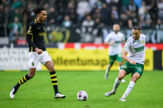 AIKs Jesper Ceesay och Hammarbys Abdelrahman Saidi