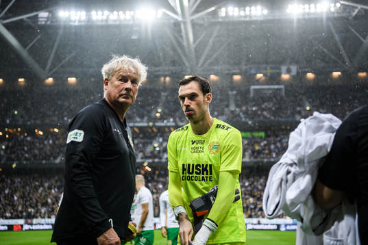 Hammarbys målvakt Davor Blazevic