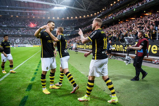 AIKs John Guidetti jublar