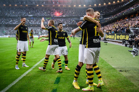 AIKs John Guidetti jublar