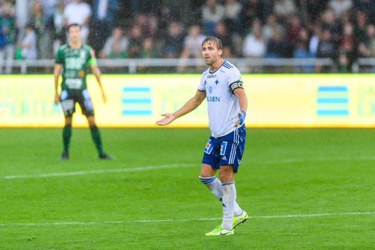 IFK Norrköpings Christoffer Nyman reagerar