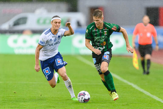 IFK Norrköpings Jonathan Levi och Varbergs Des Kunst