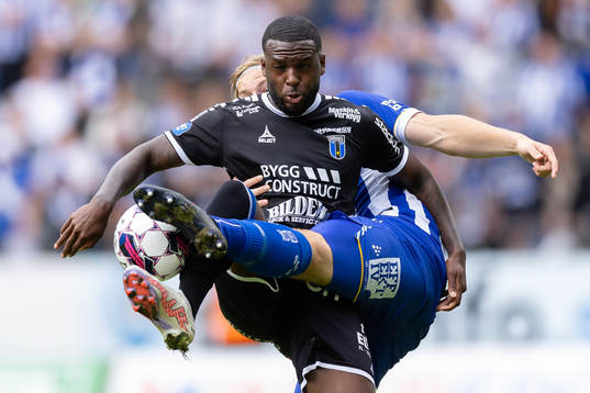 Sirius Christian Kouakou och IFK Göteborgs Johan Bångsbo