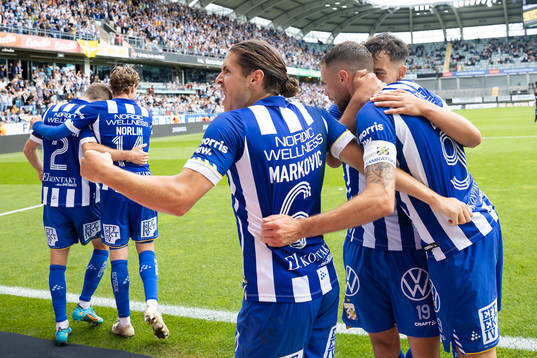 IFK Göteborgs Marcus Berg jublar ihop med Eman Markovic