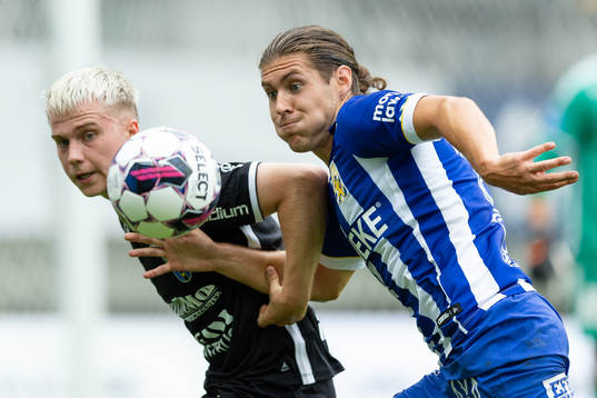Sirius Oli Valur Omarsson och IFK Göteborgs Eman Markovic
