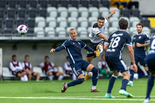 Örebros Ahmed Yasin och Utsiktens Jesper Brandt