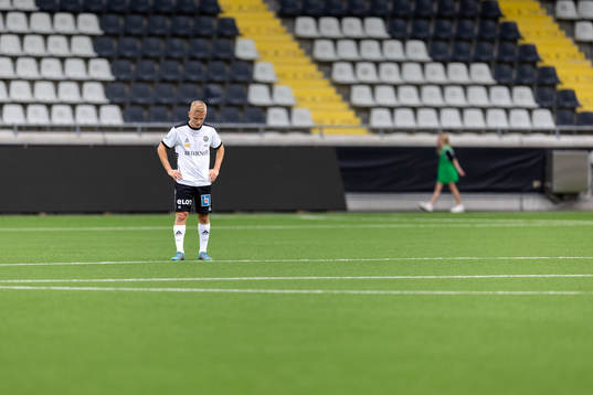 Örebros David Seger deppar