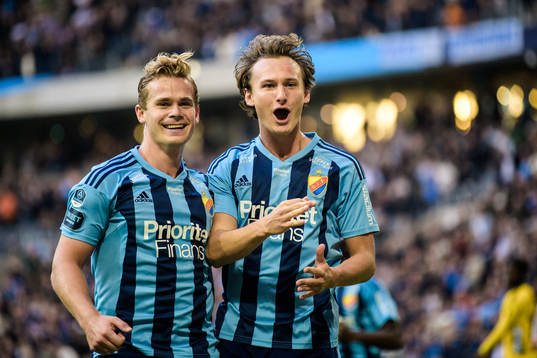 Djurgårdens Hjalmar Ekdal jublar