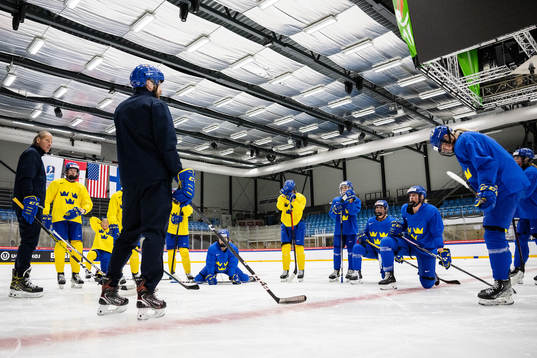 Players of Sweden at a practice session