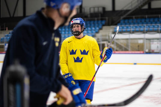 Olivia Carlsson of Sweden at a practice session