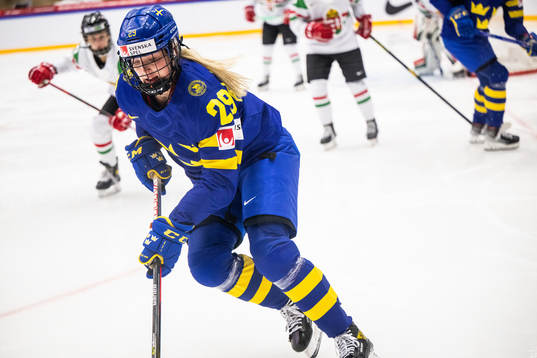 Olivia Carlsson of Sweden