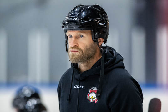 Assisterande tränare Mathias Tjärnqvist