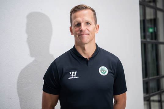 Max Friberg of Frölunda poses for portrait