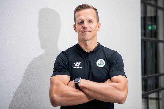 Max Friberg of Frölunda poses for portrait