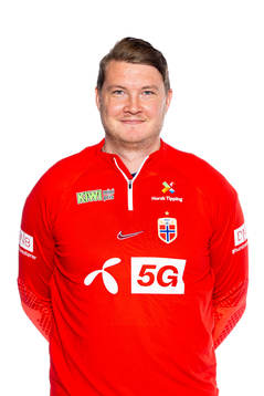 Marius Eriksrud, masseur of the Norwegian women’s