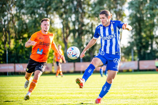 IFK Göteborgs Eman Markovic mot Torns Kevin Robért