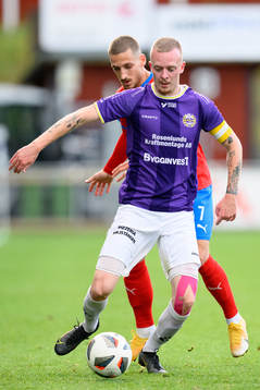 Helsingborgs Arian Kabashi och IK Tords Sebastian Lindell