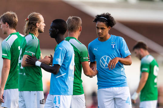 Brålandas Gabriel Elouni och Malmö FFs Mamadou Ousmane