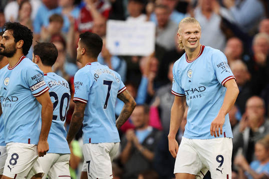 Erling Braut Haaland of Manchester City celebrates