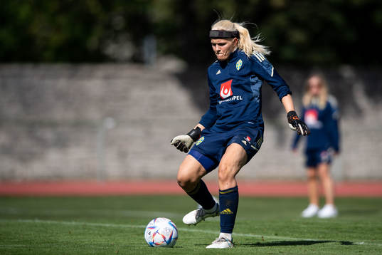 Goalkeeper Emma Holmgren