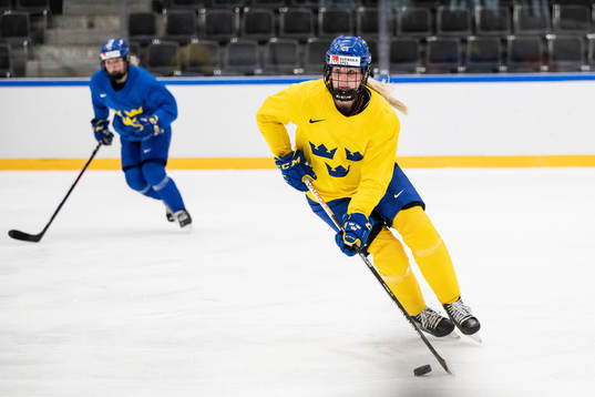 Olivia Carlsson of Sweden at a practice session