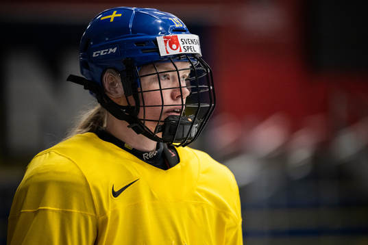 Sara Hjalmarsson of Sweden at a practice session