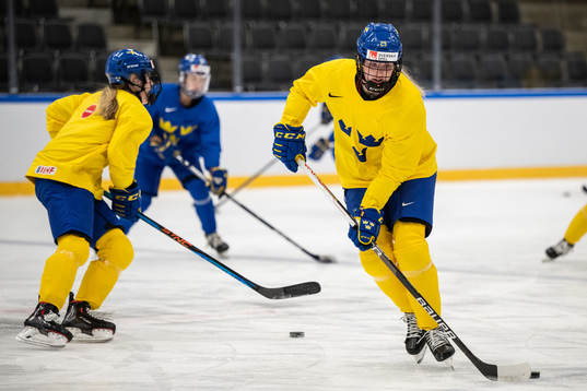 Olivia Carlsson of Sweden at a practice session