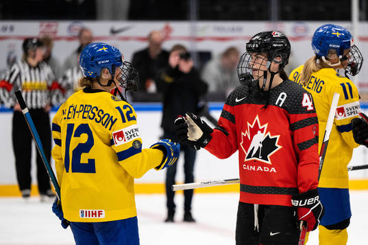 Maja Nylén-Persson of Sweden and Blayre Turnbull of Canada
