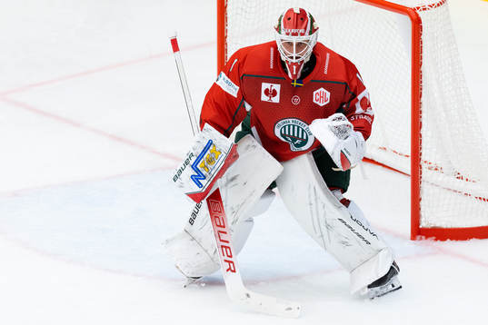 Goalkeeper Lars Johansson of Frölunda