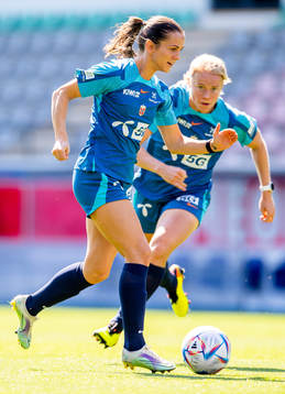 Tuva Hansen and Julie Blakstad of the Norwegian women's