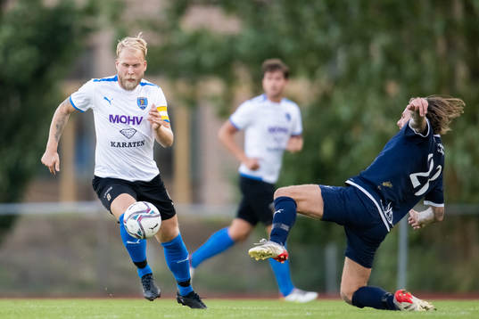 Staffanstorps Robin Fors och Bellevue's Kristoffer Jeppsson