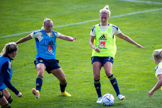 Hanna Bennison and Emma Kullberg