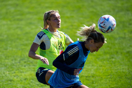 Magdalena Eriksson and Nathalie Björn