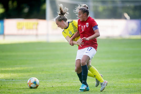 Sveriges Hedda Johansson och Norges Stine Nybö Brekken