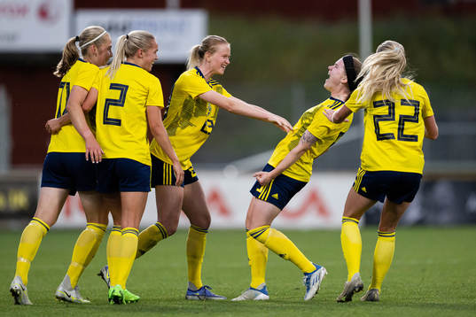 Emma Östlund and Linn Vickius of Sweden celebrate the 1-1