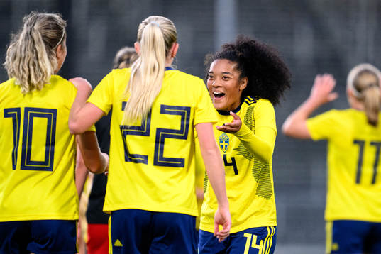 Evelina Duljan of Sweden celebrates
