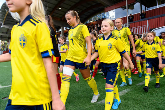 Cornelia Kapocs of Sweden