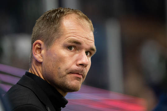 Head coach Tomas Mitell of Färjestad