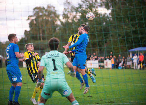 IFK Hässleholms Albin Ekström i matchen i div. 2 mellan
