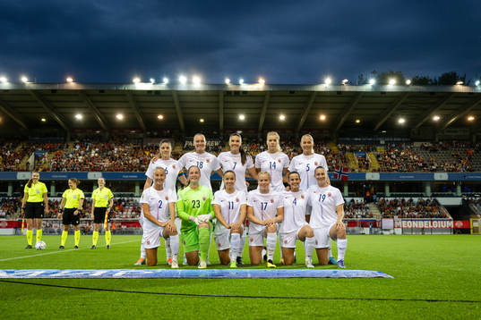 Players of Norway pose for a team photo