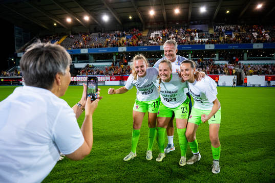 Goalkeepers Sunniva Skoglund, Aurora Mikalsen and Rugile