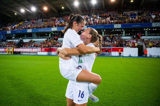 Tuva Hansen and Marthine Østenstad of Norway  celebrate