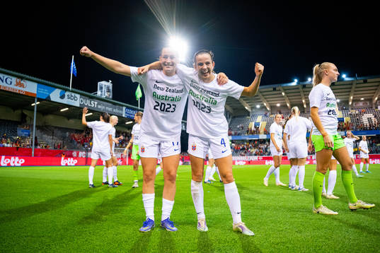 Elisabeth Terland and Tuva Hansen of Norway celebrate