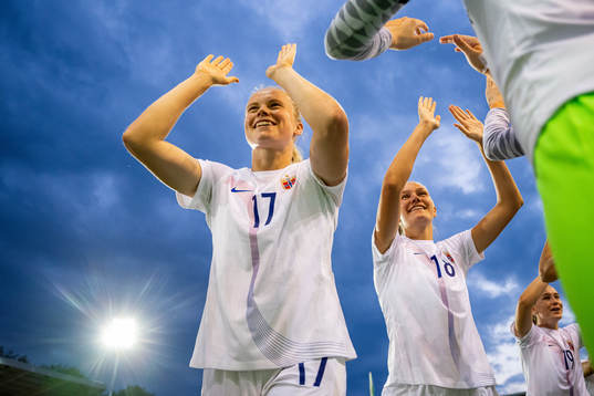 Julie Blakstad and Frida Maanum of Norway